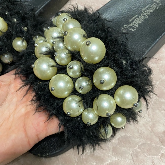 Jeffrey Campbell Slides - Picture 6 of 6